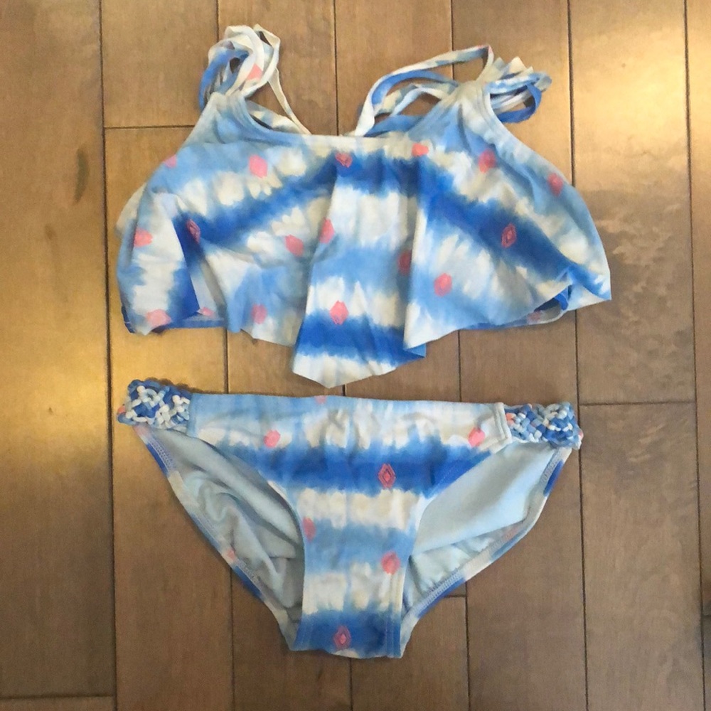 Girls swimsuit